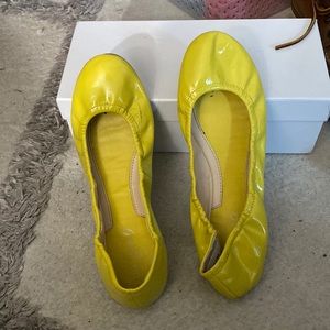 Boutique 9 Yellow Ballet Flats Size 9.5